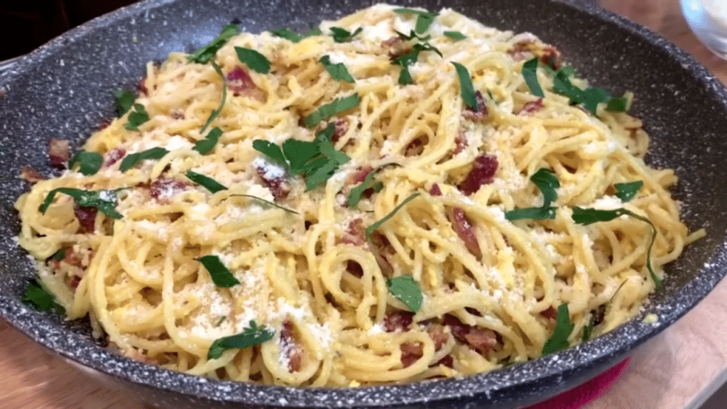 Pasta with bacon