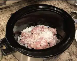 How to make Crockpot Creamy Chicken Enchilada Soup