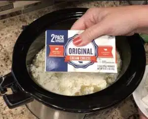 How to make Crockpot Creamy Chicken Enchilada Soup