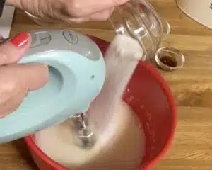 Mom's Homemade Chocolate Meringue Pie